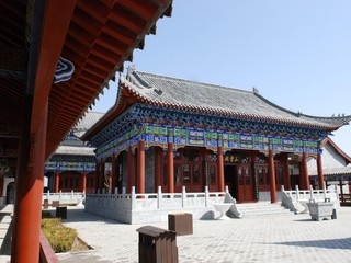 陈抟庙侧