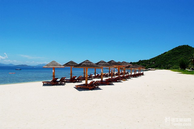 三亚婚纱摄影攻略_留下一生幸福瞬间