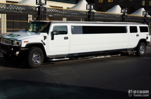 迪拜的豪车_迪拜旅游资讯