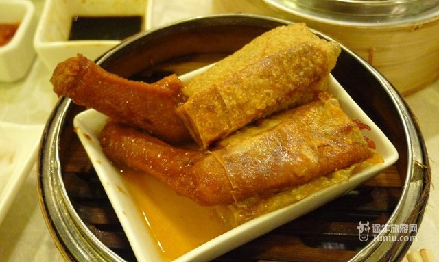 鸿星海鲜酒家年饭菜式_东豪园林海鲜酒家_鸿星海鲜酒家早茶(3)
