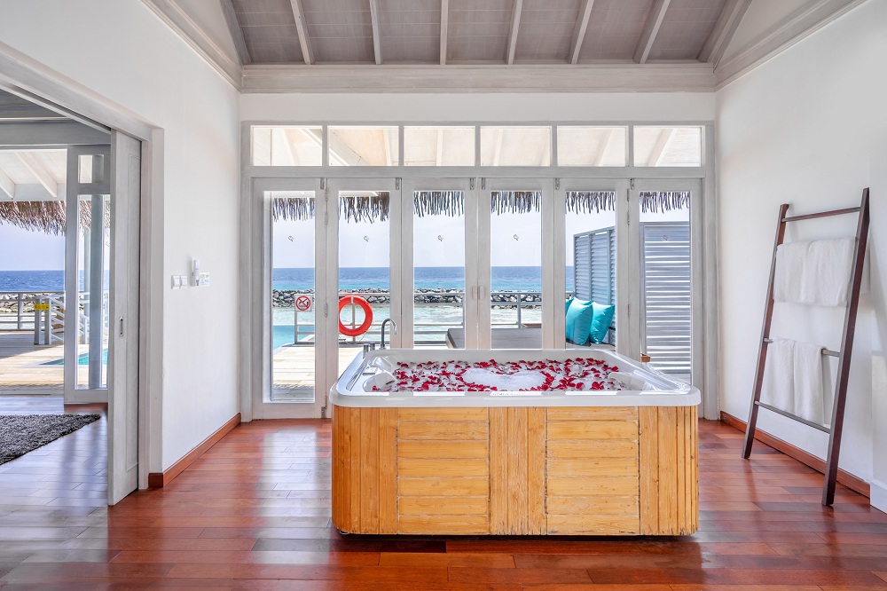 Water Villa Suite with private pool水上泳池别墅套房 - 房型图片 3