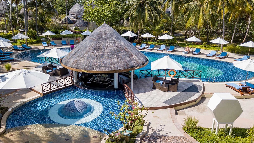 Pool Bar