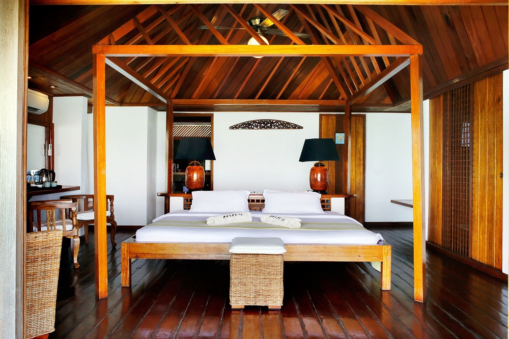 Overwater Villa - Room Images 4