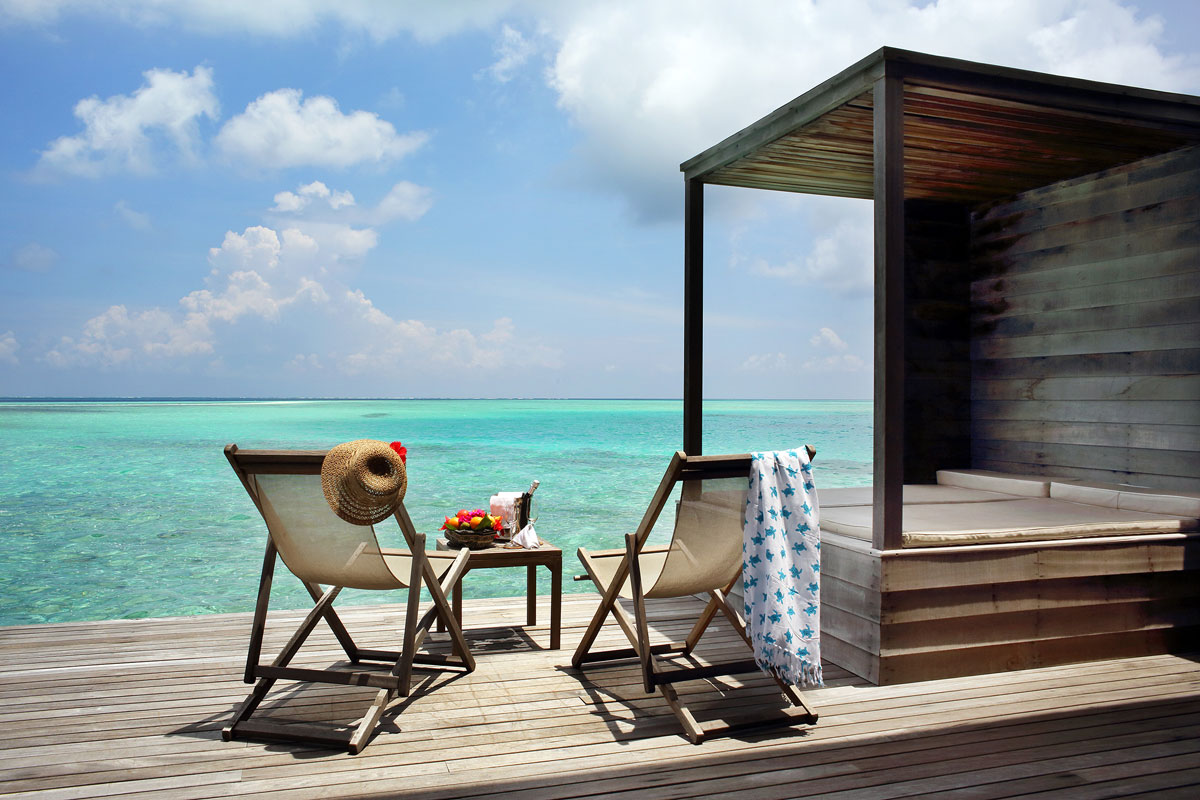 Overwater Villa Deluxe - Room Images 2