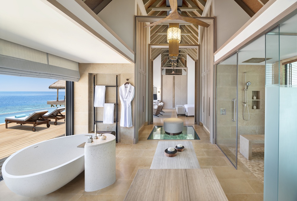 Three Bedroom Overwater Villa With Pool三臥室水上泳池別墅 - 房型圖片 3