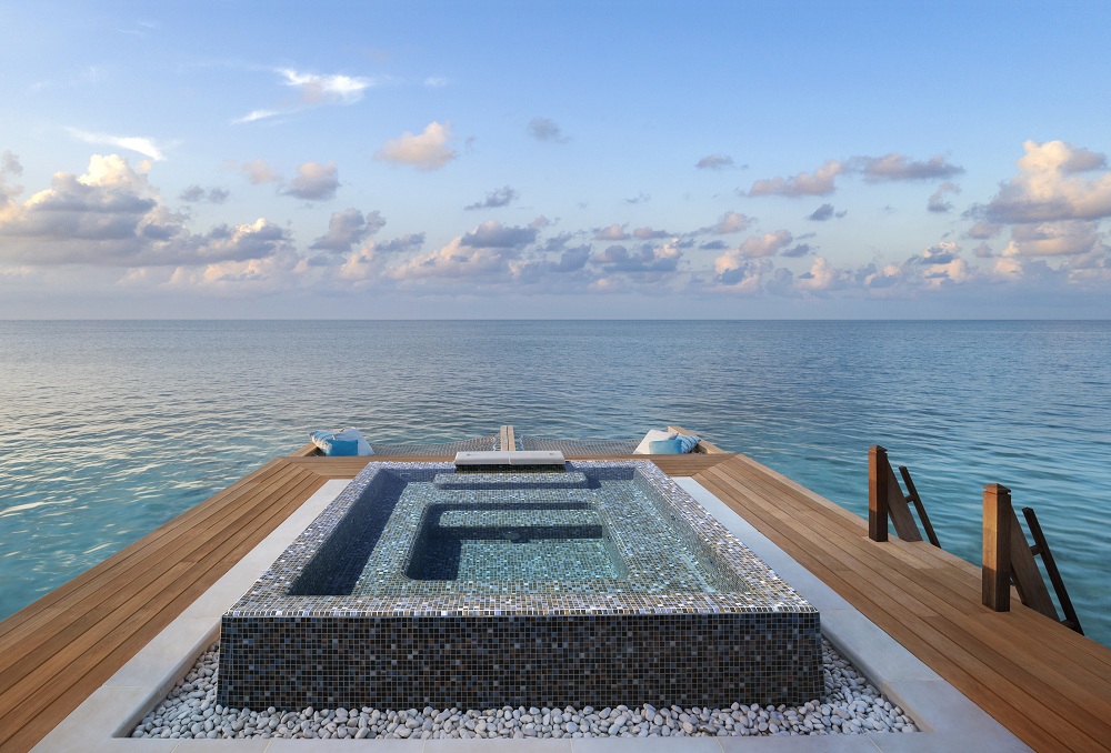Three Bedroom Overwater Villa With Pool三臥室水上泳池別墅 - 房型圖片 4