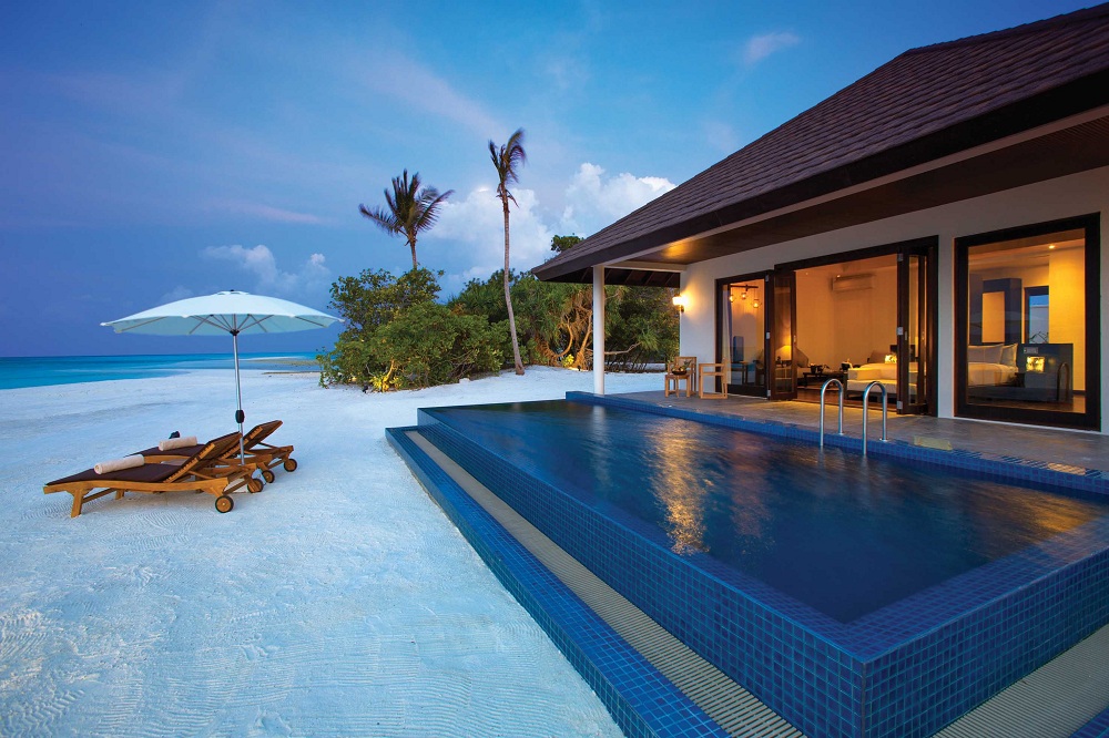Sunset Beach Villa With Pol - Room Images 1