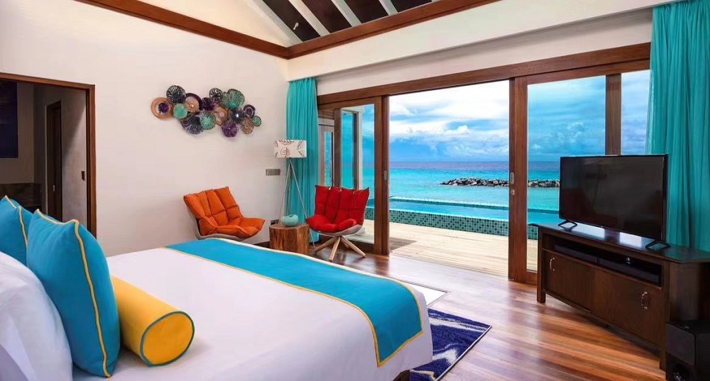 Sunset Water Villa With Pol - Room Images 3
