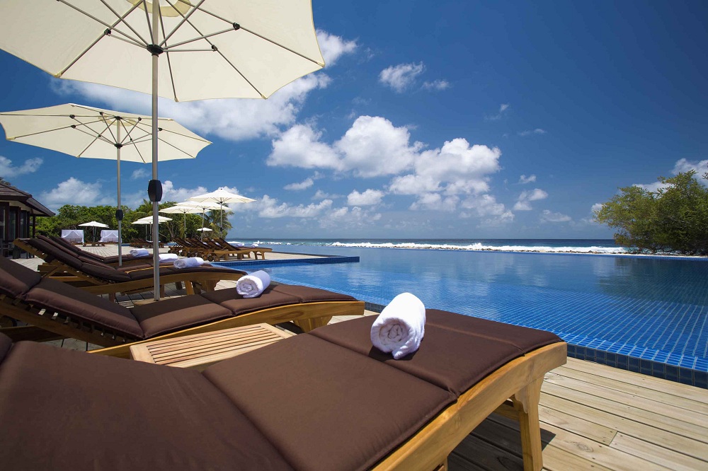 The Sunset Pool Bar - pic 2