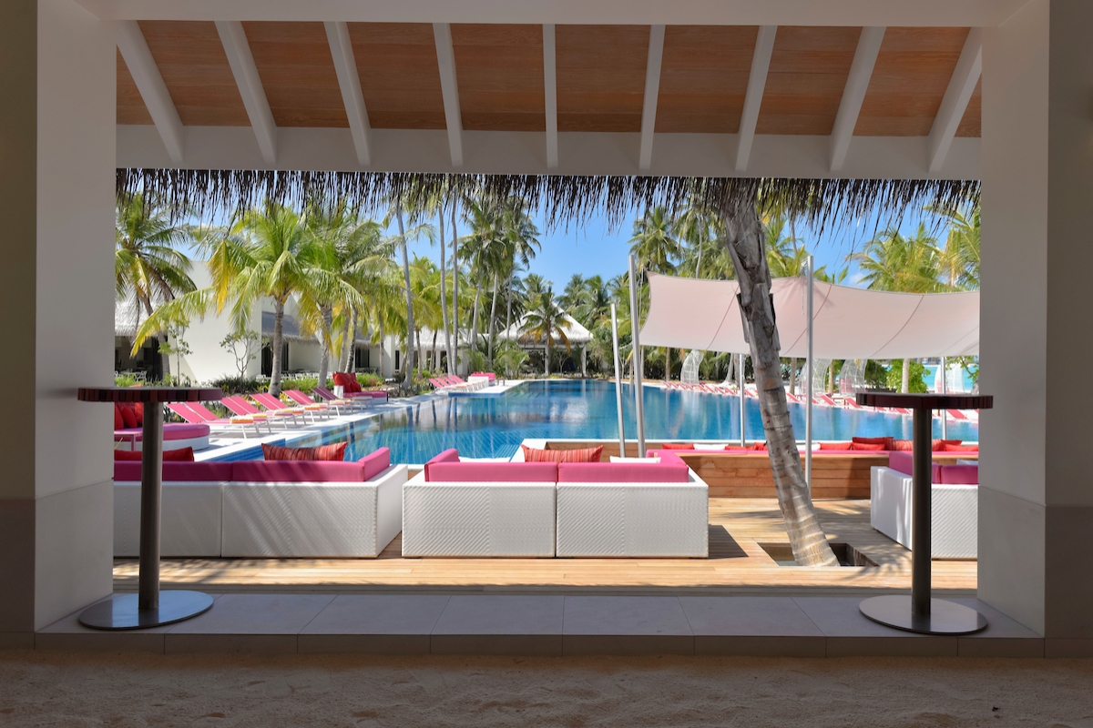 Breeze Pool Bar - pic 3