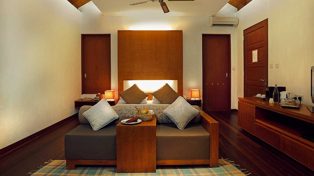 Water Villa - Room Images 3