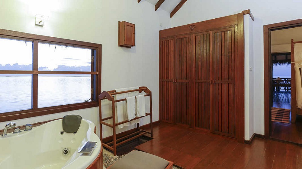 Lagoon Suite - Room Images 5