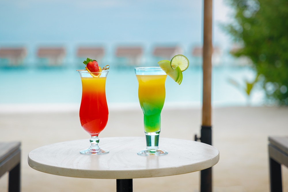 Pool Bar - pic 4