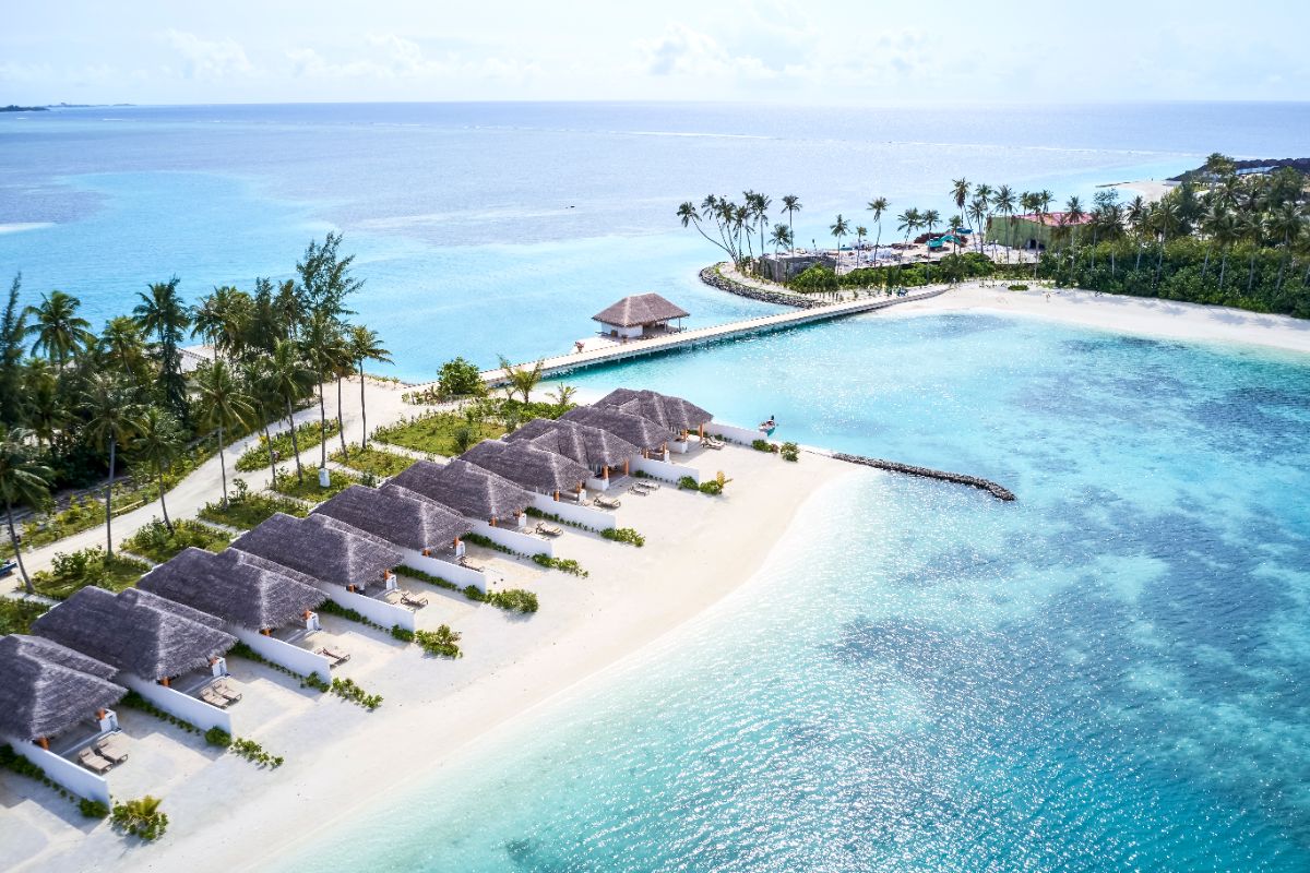 Grand Beach Villa 高级沙难别墅