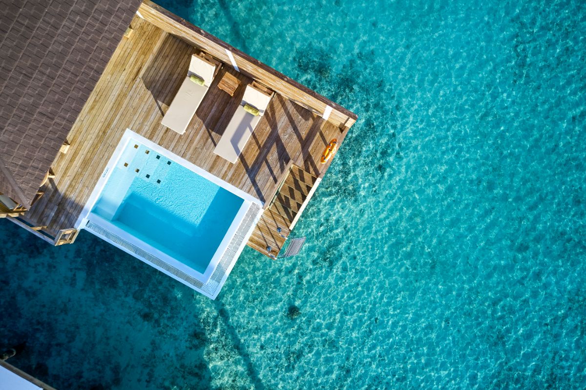Grand Water Villa With Pool高级水上泳池别墅