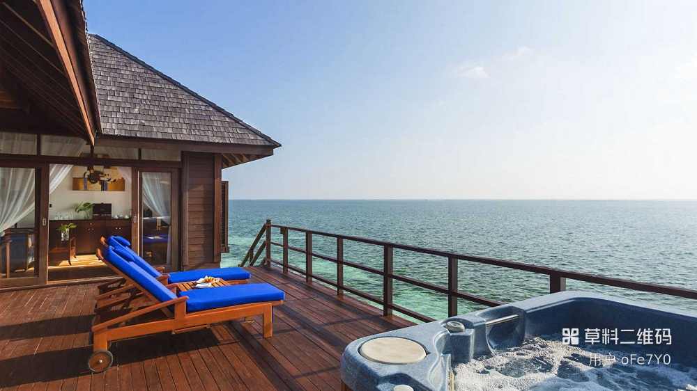 Prestige Jacuzzi Water Villa尊享按摩浴缸水上别墅